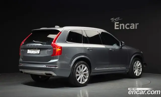 Volvo XC90 2016 2.0 автомат (гидро), миниатюра 2
