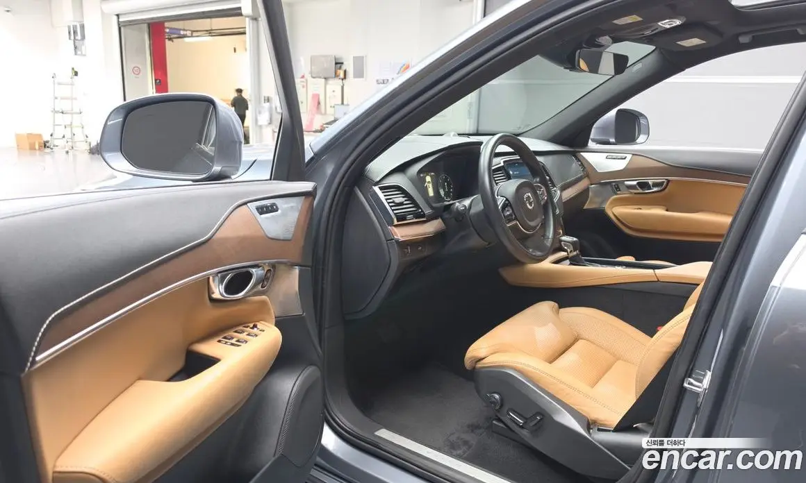 Volvo XC90 2016 2.0 автомат (гидро), фото 10