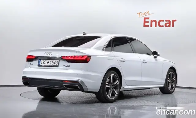 Audi A4 2021 2.0 автомат (гидро), миниатюра 1
