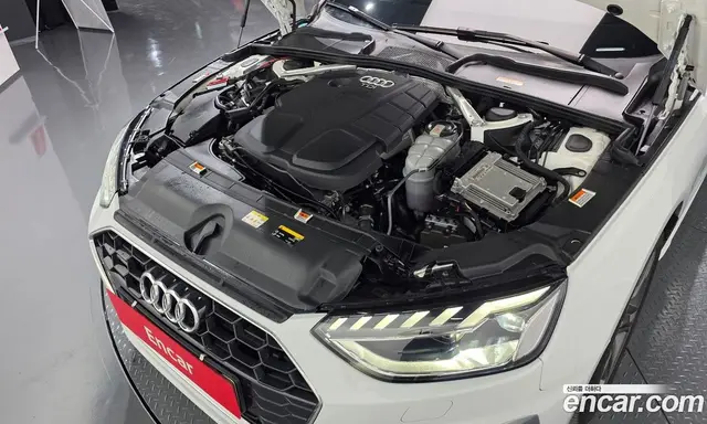 Audi A4 2021 2.0 автомат (гидро), миниатюра 5