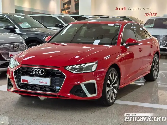 Audi A4, 2023, 27 917 км