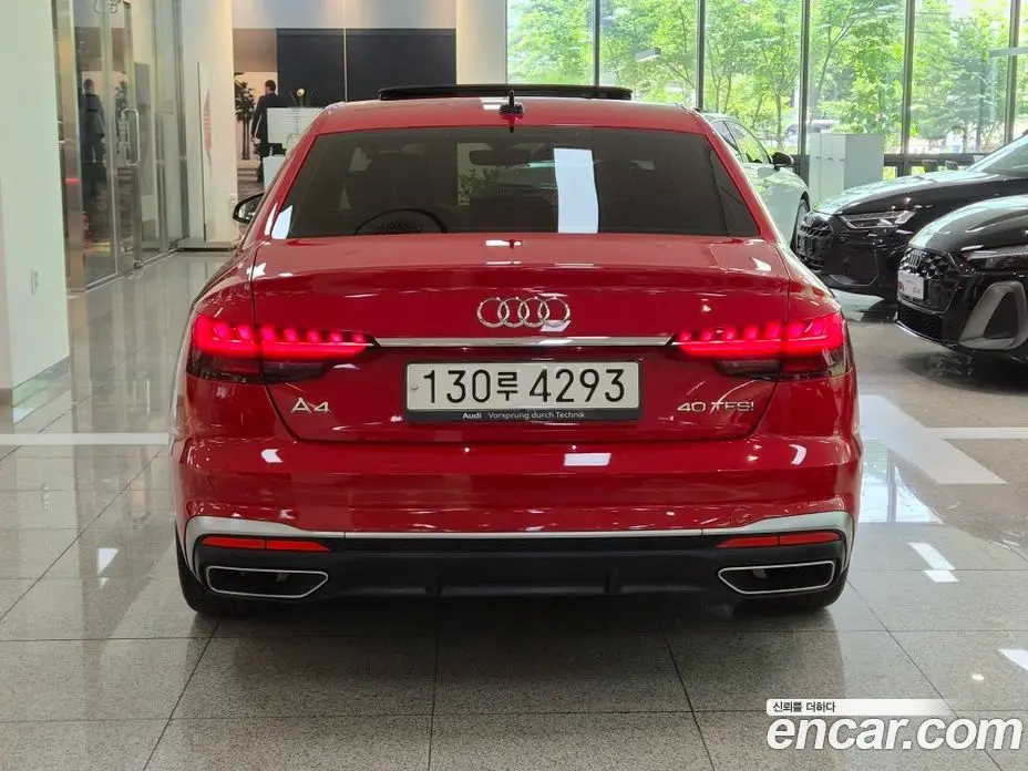 Audi A4 2023 2.0 автомат (гидро), фото 4