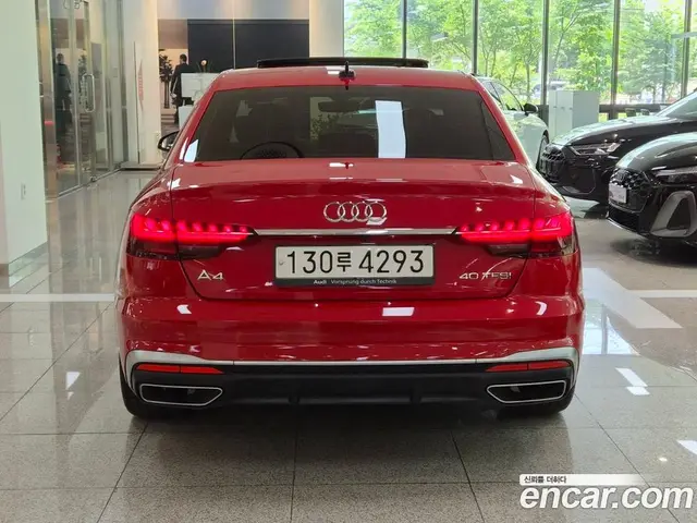 Audi A4 2023 2.0 автомат (гидро), миниатюра 4