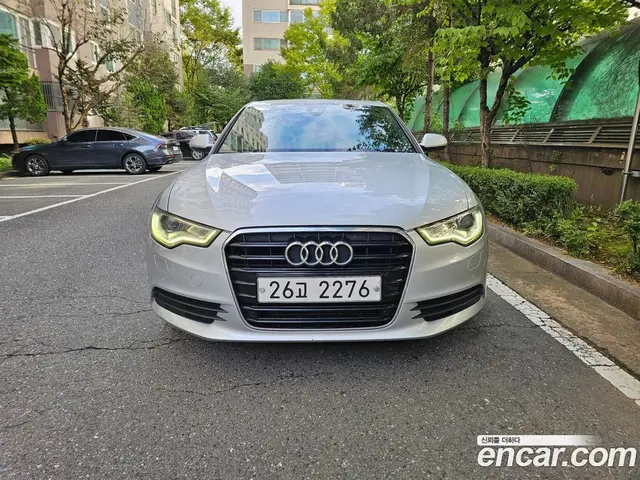 Audi A6 2013 2.0 автомат (гидро), миниатюра 3