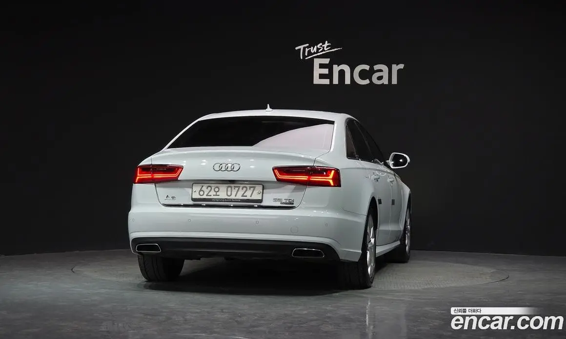 Audi A6 2016 2.0 автомат (гидро), фото 4