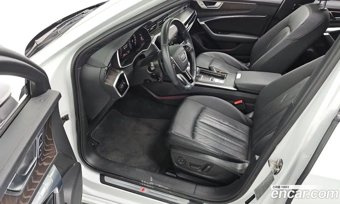 Audi A6 2019 2.0 автомат (гидро), фото 13