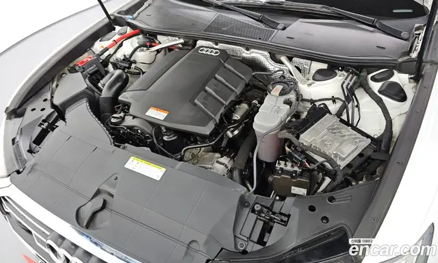 Audi A6 2019 2.0 автомат (гидро), миниатюра 6