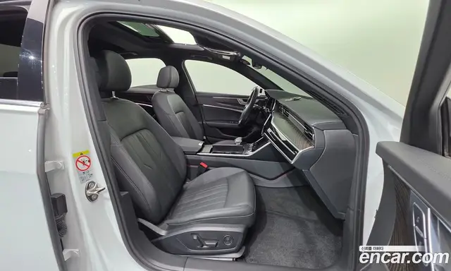 Audi A6 2019 2.0 автомат (гидро), миниатюра 10