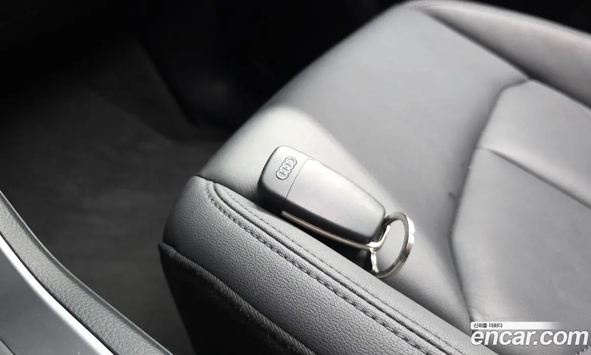 Audi Q3 2020 2.0 автомат (гидро), фото 38
