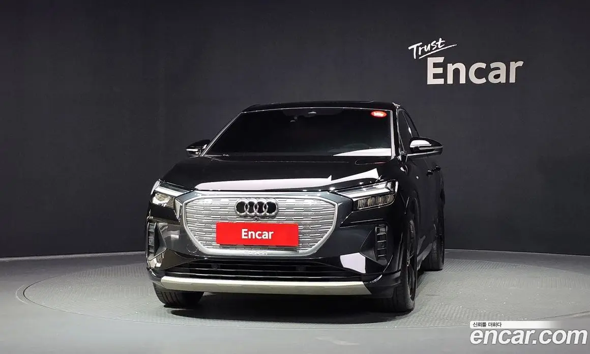 Audi Q4 e-tron 2022 0.2 автомат (гидро), фото 3