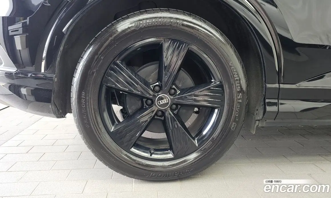 Audi Q4 e-tron 2022 0.2 автомат (гидро), фото 5