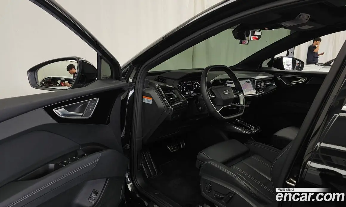 Audi Q4 e-tron 2022 0.2 автомат (гидро), фото 10
