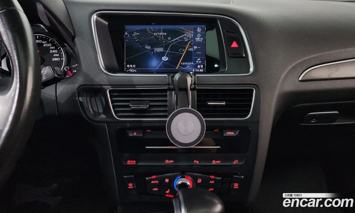 Audi Q5 2016 2.0 автомат (гидро), фото 12