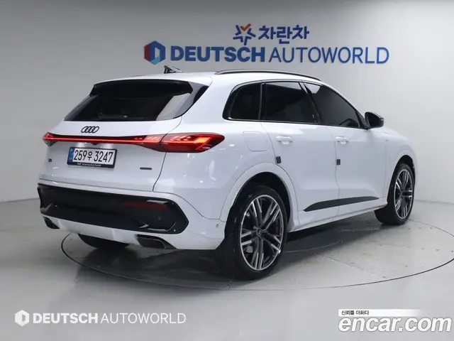 Audi Q5 2025 2.0 автомат (гидро), миниатюра 2
