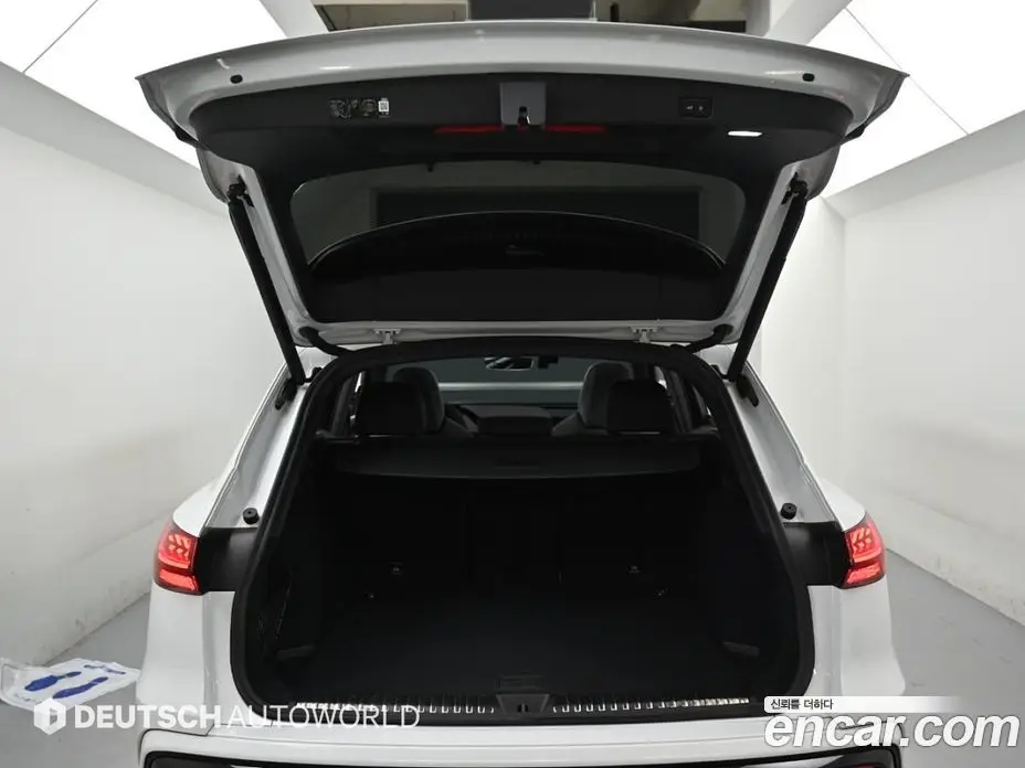 Audi Q5 2025 2.0 автомат (гидро), фото 19