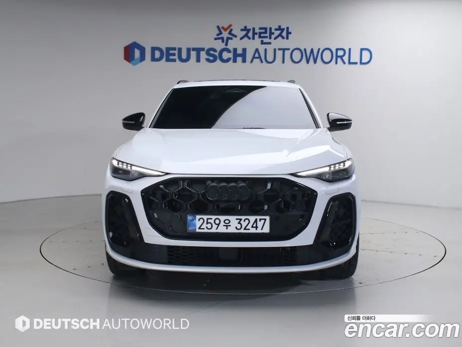 Audi Q5 2025 2.0 автомат (гидро), фото 3
