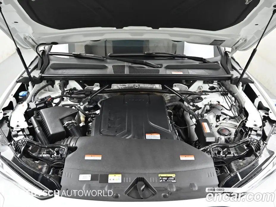 Audi Q5 2025 2.0 автомат (гидро), фото 6