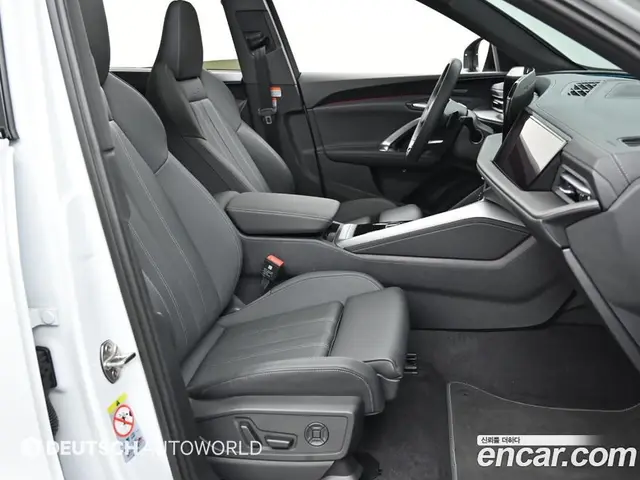 Audi Q5 2025 2.0 автомат (гидро), миниатюра 10
