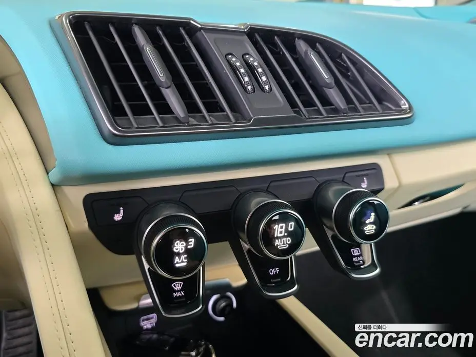 Audi R8 2021 5.2 автомат (гидро), фото 13