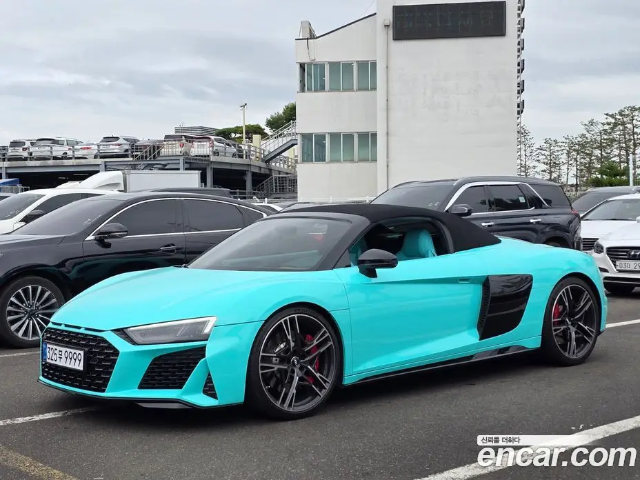 Audi R8 2021 5.2 автомат (гидро), фото 3