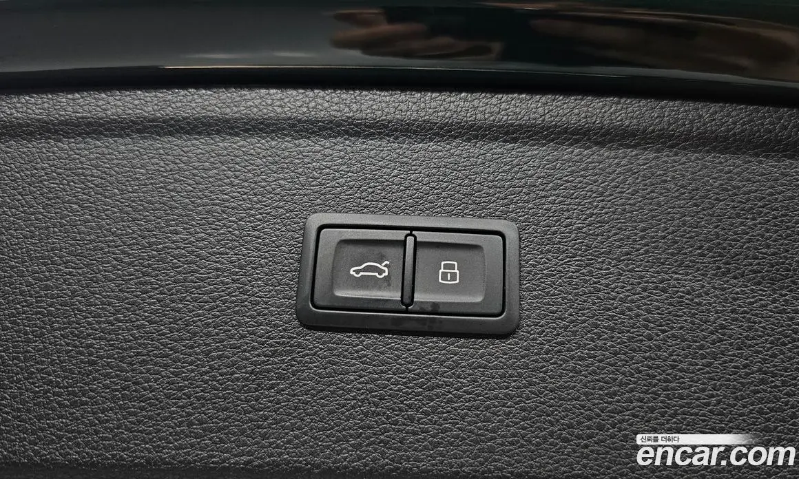 Audi SQ5 2023 3.0 автомат (гидро), фото 34