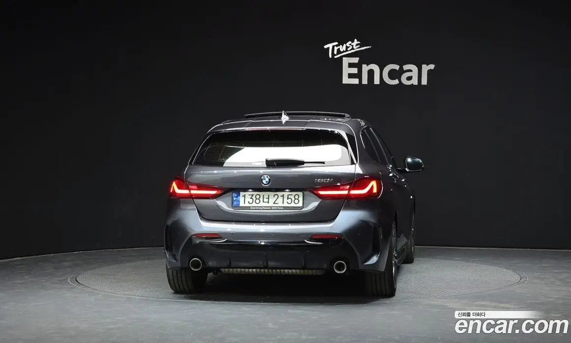 BMW 1 серия 2021 2.0 автомат (гидро), фото 4