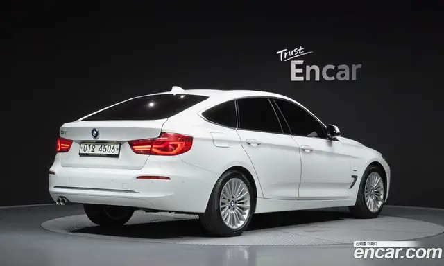 BMW 3 серия 2018 2.0 автомат (гидро), миниатюра 2