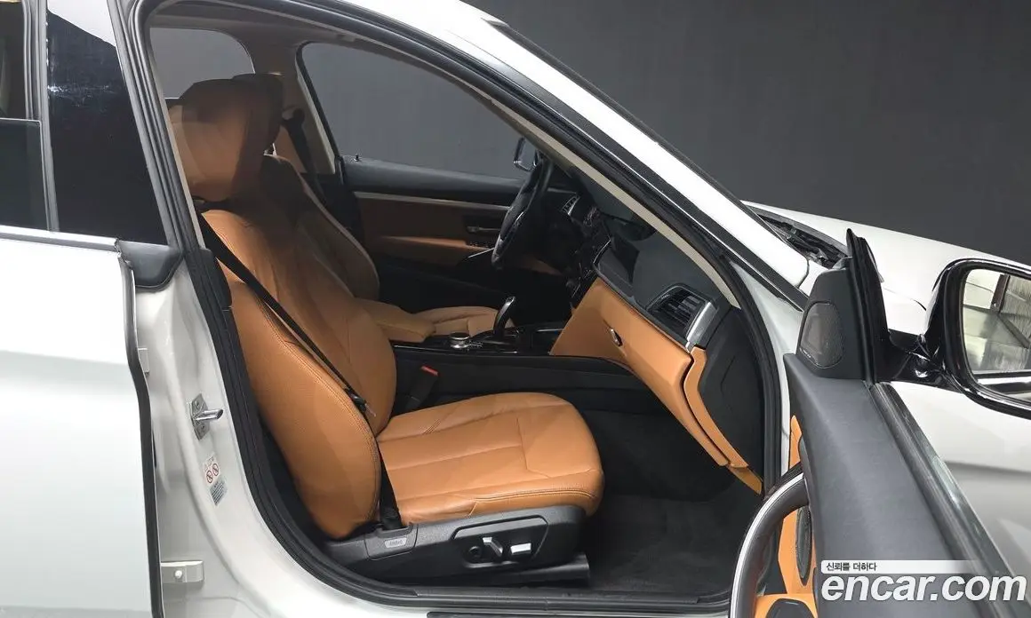 BMW 3 серия 2018 2.0 автомат (гидро), фото 11