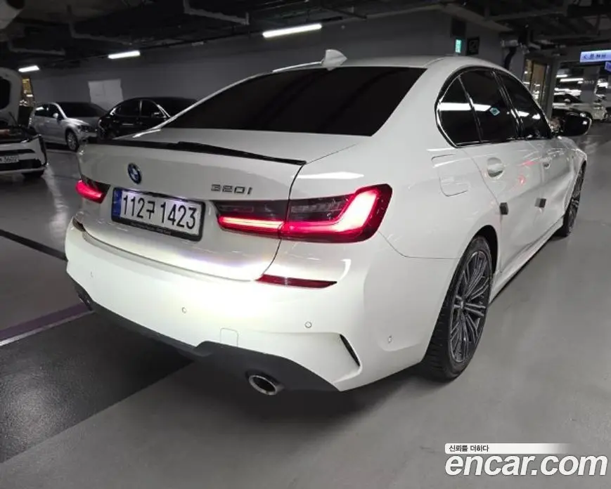 BMW 3 серия 2022 2.0 автомат (гидро), фото 4