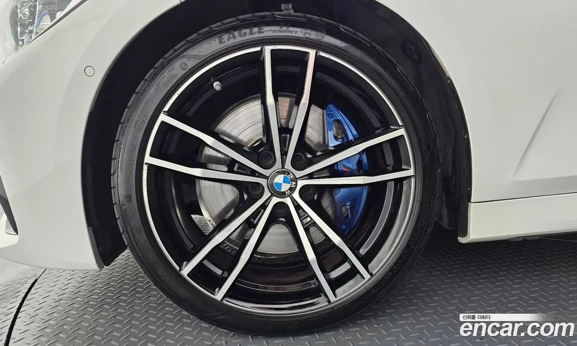BMW 3 серия 2022 2.0 автомат (гидро), фото 5