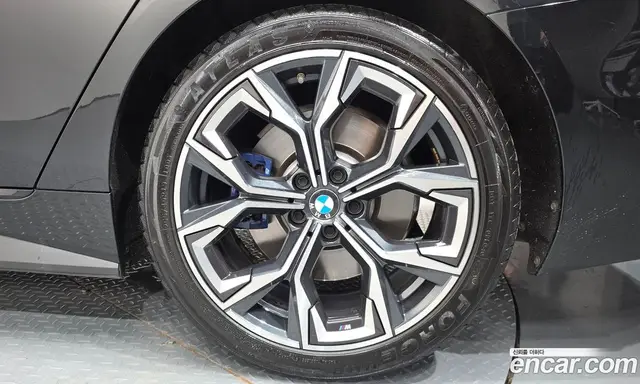 BMW 4 серия 2024 2.0 автомат (гидро), миниатюра 6