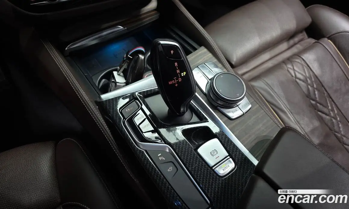 BMW 5 серия 2018 2.0 автомат (гидро), фото 11