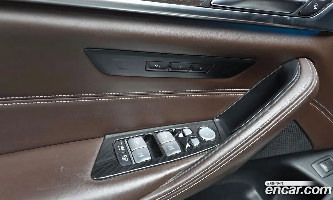 BMW 5 серия 2018 2.0 автомат (гидро), фото 23