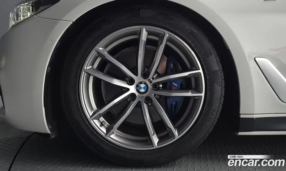 BMW 5 серия 2018 2.0 автомат (гидро), фото 4