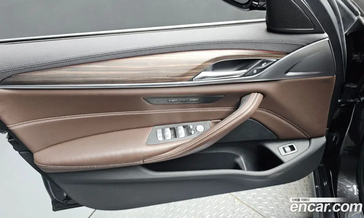 BMW 5 серия 2019 2.0 автомат (гидро), фото 13