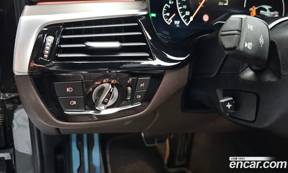 BMW 5 серия 2019 2.0 автомат (гидро), фото 28