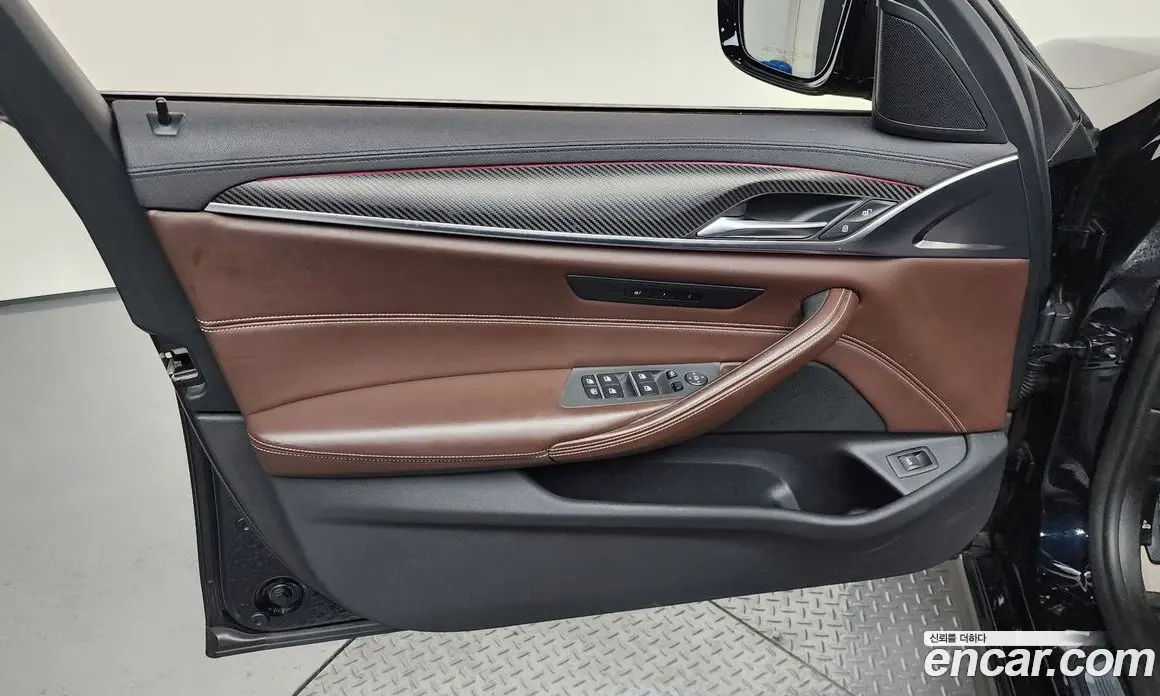 BMW 5 серия 2019 2.0 автомат (гидро), фото 13