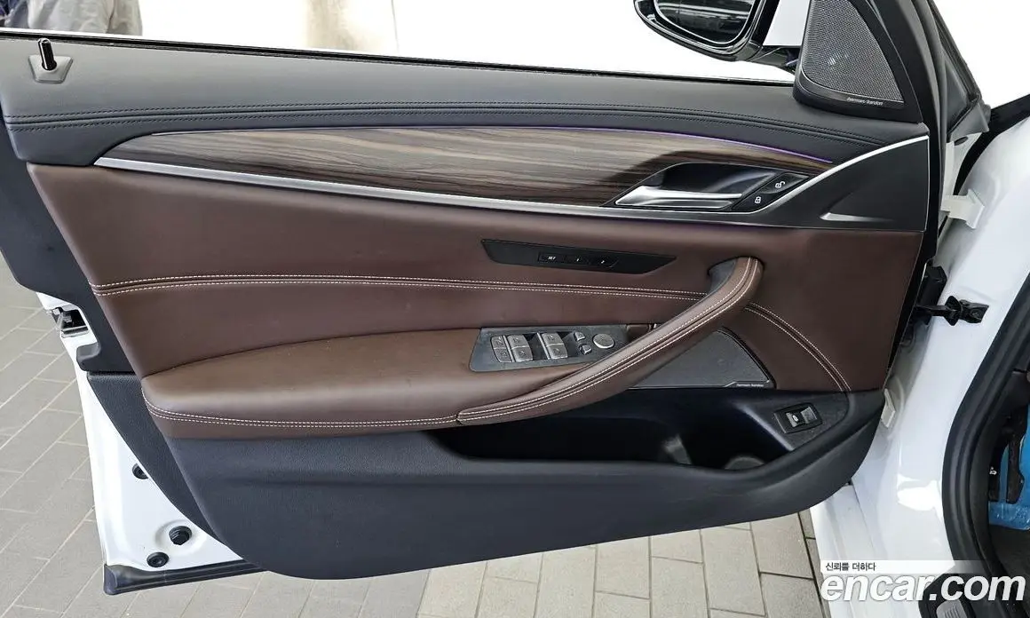 BMW 5 серия 2020 2.0 автомат (гидро), фото 14