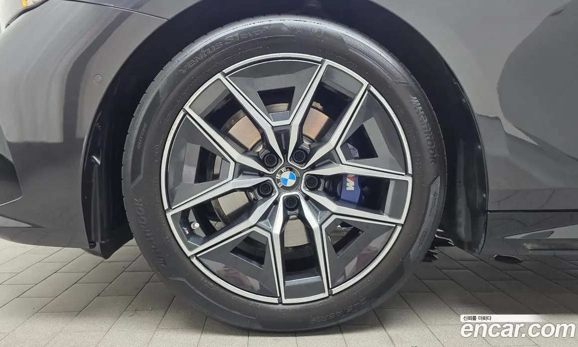 BMW 5 серия 2024 2.0 автомат (гидро), фото 5