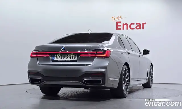 BMW 7 серия 2022 3.0 автомат (гидро), миниатюра 2