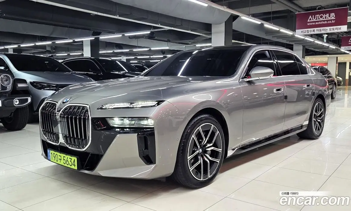 BMW 7 серия 2024 3.0 автомат (гидро), фото 3