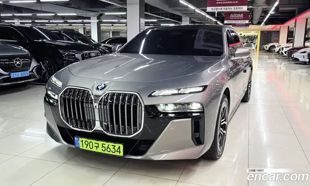 BMW 7 серия 2024 3.0 автомат (гидро), миниатюра 4