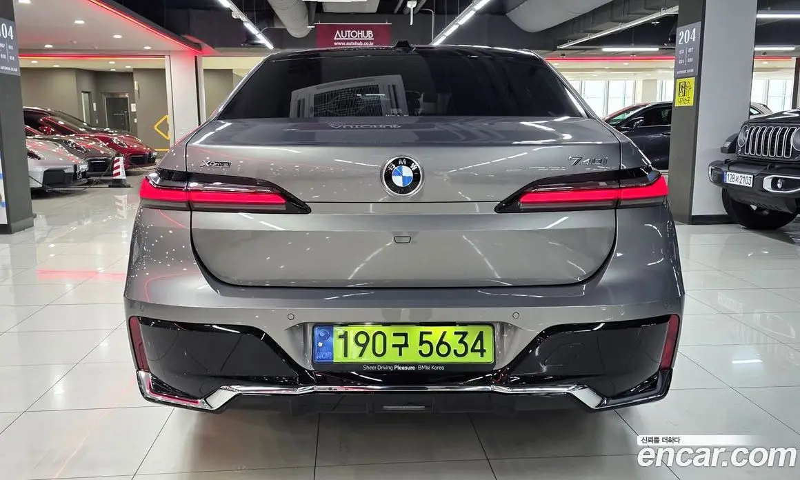 BMW 7 серия 2024 3.0 автомат (гидро), фото 7