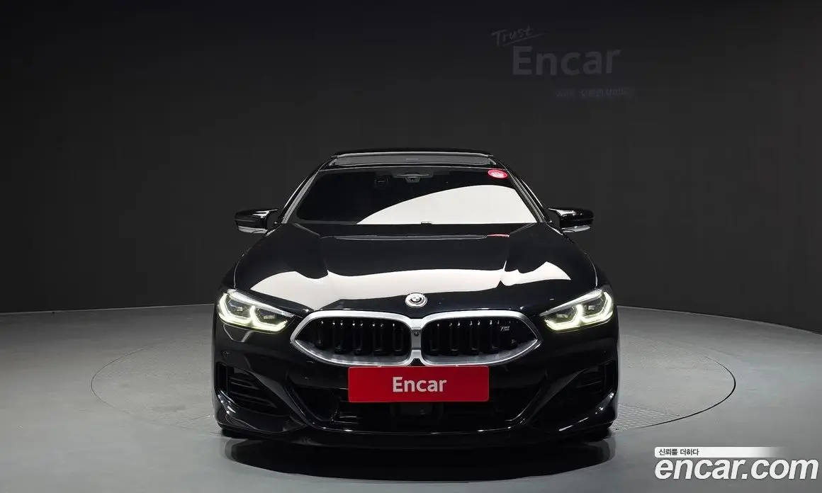 BMW 8 серия 2022 4.4 автомат (гидро), фото 3