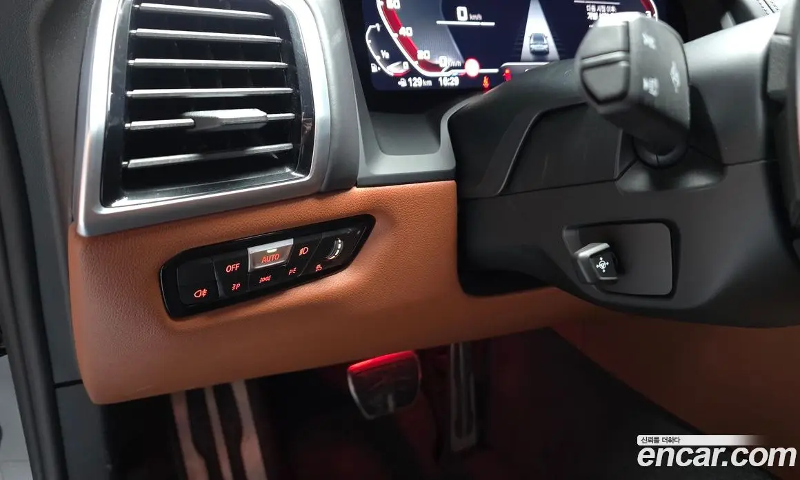 BMW 8 серия 2022 4.4 автомат (гидро), фото 25
