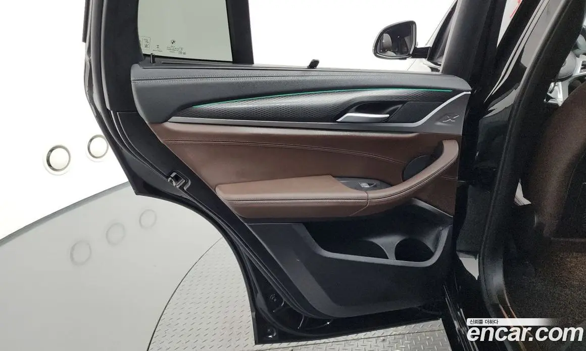 BMW X3 2023 2.0 автомат (гидро), фото 15