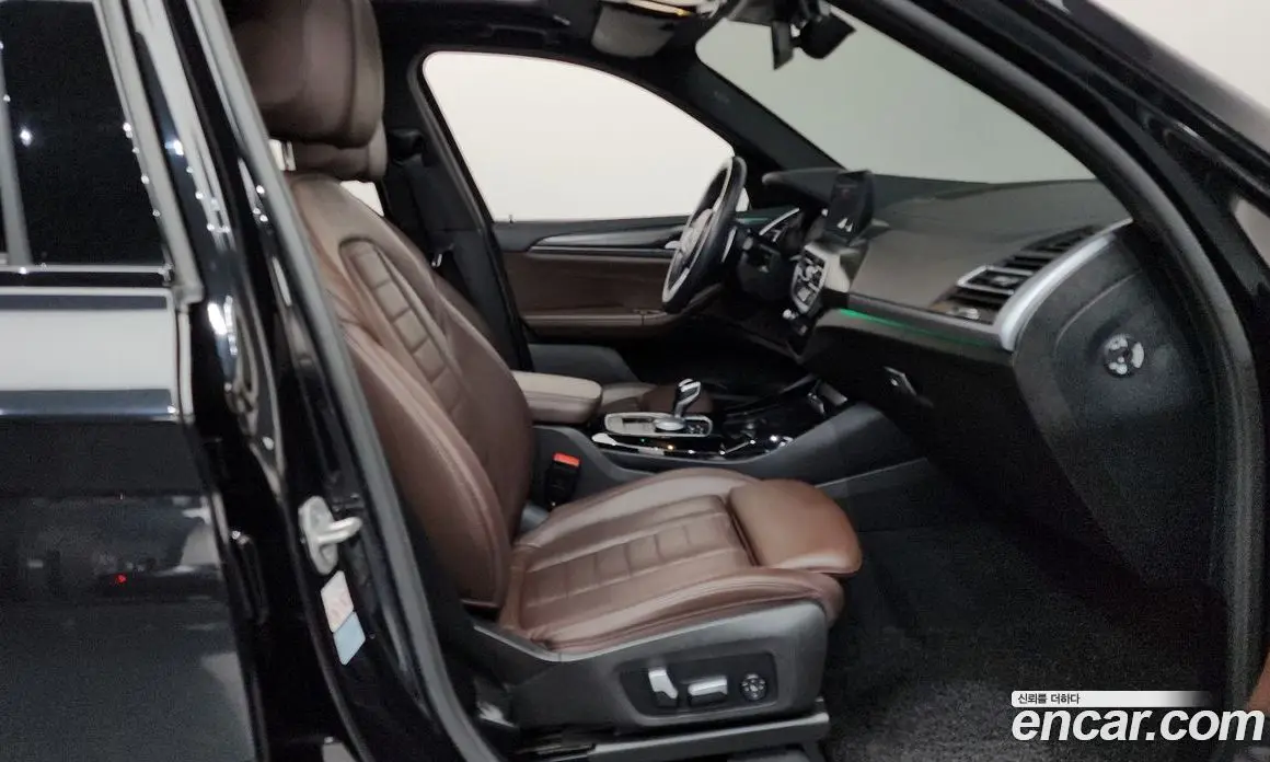 BMW X3 2023 2.0 автомат (гидро), фото 16