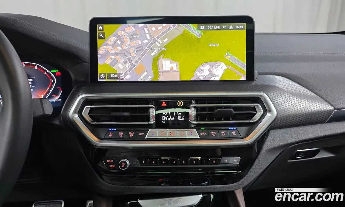 BMW X4 2024 2.0 автомат (гидро), фото 13