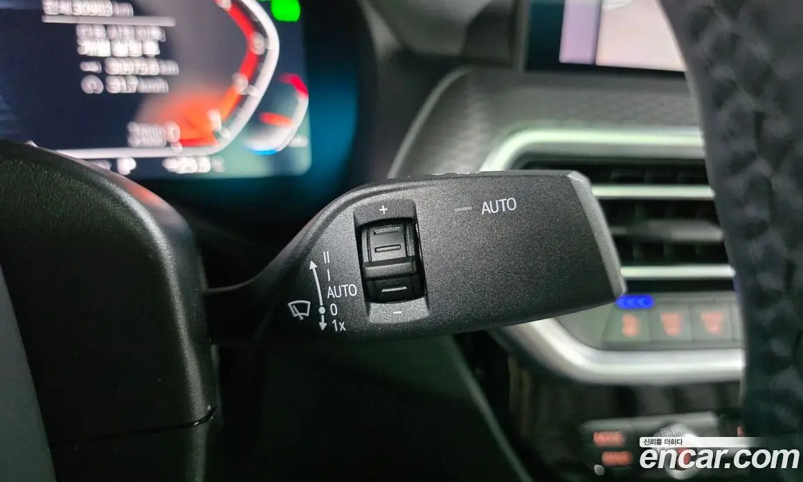 BMW X4 2024 2.0 автомат (гидро), фото 18