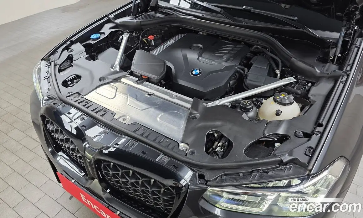 BMW X4 2024 2.0 автомат (гидро), фото 6